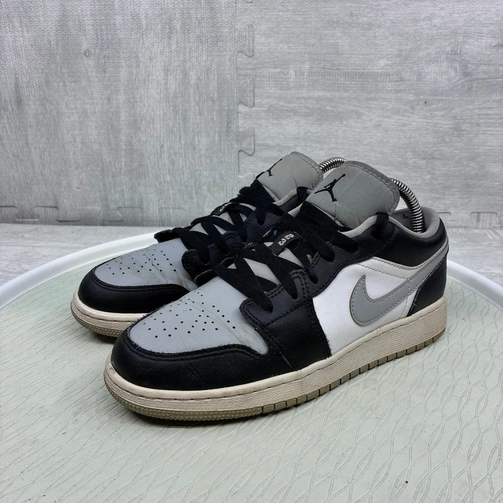 Jordan 1 Low Kids Size 6Y Black Grey White Shadow Leather Sneakers 553560-039